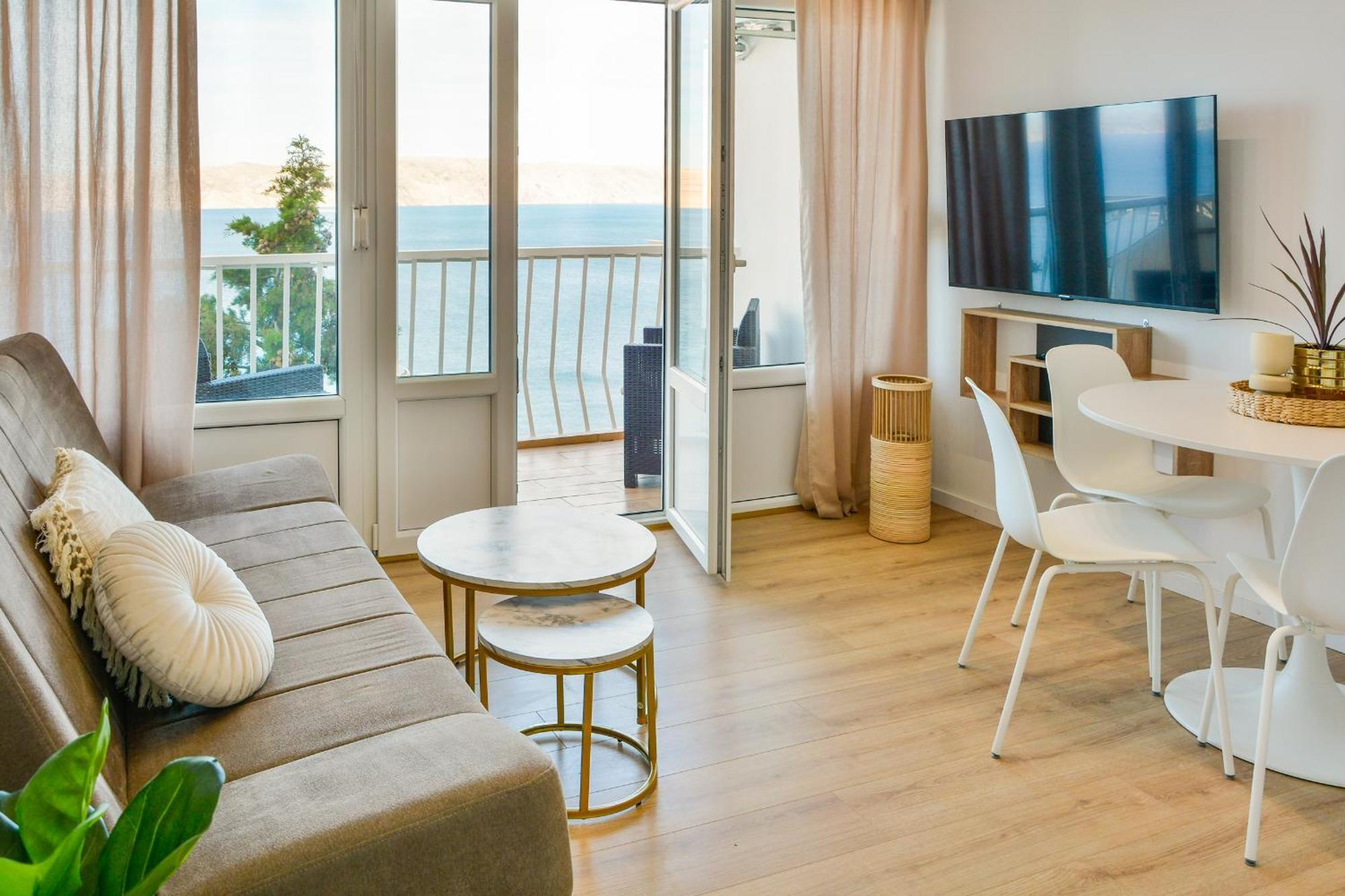 Apartman Elena Senj  Eksteriør billede